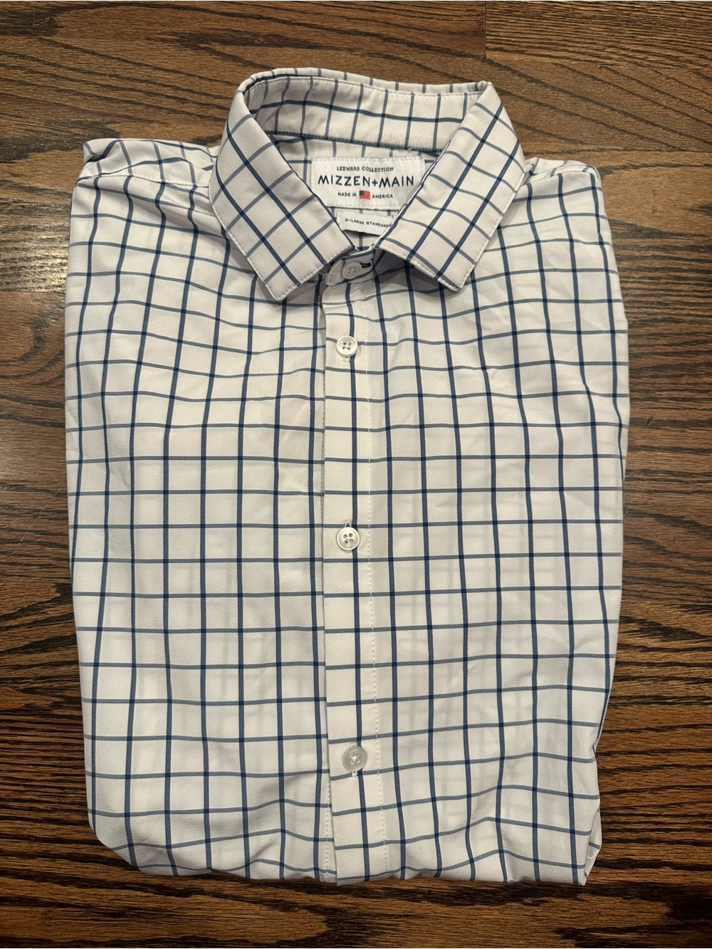 Mizzen+Main White Shirt with Blue Windowpane Grid